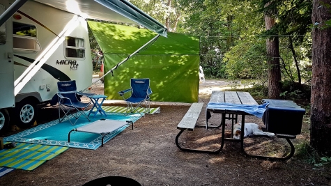 2754188730 Creating Shade And Privacy At Campsite